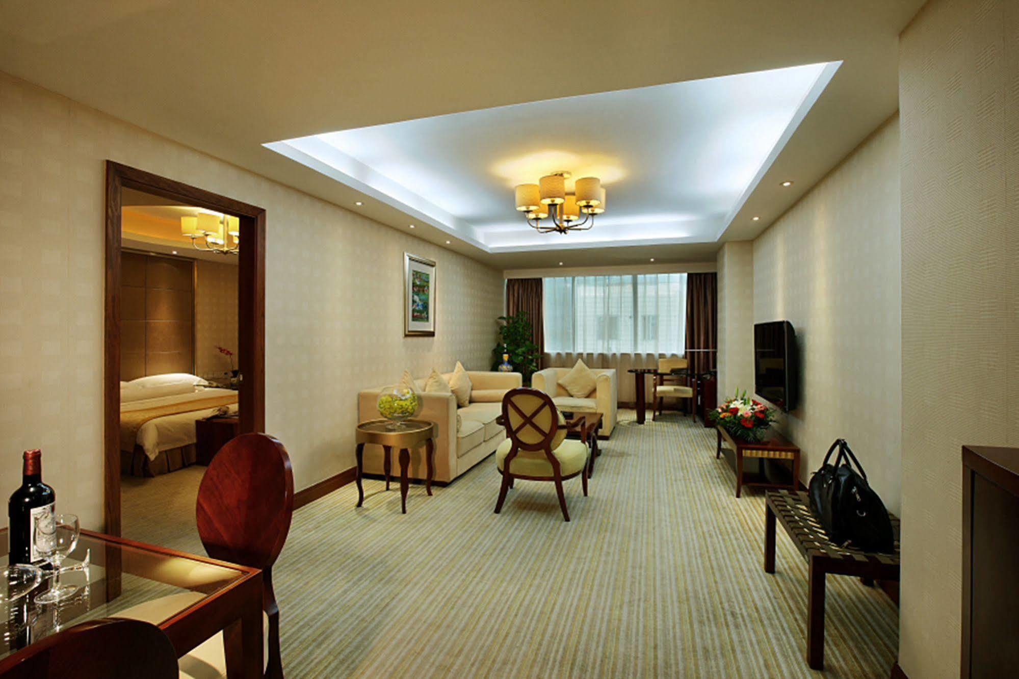 Hotel Zhong Tai Lai 4*